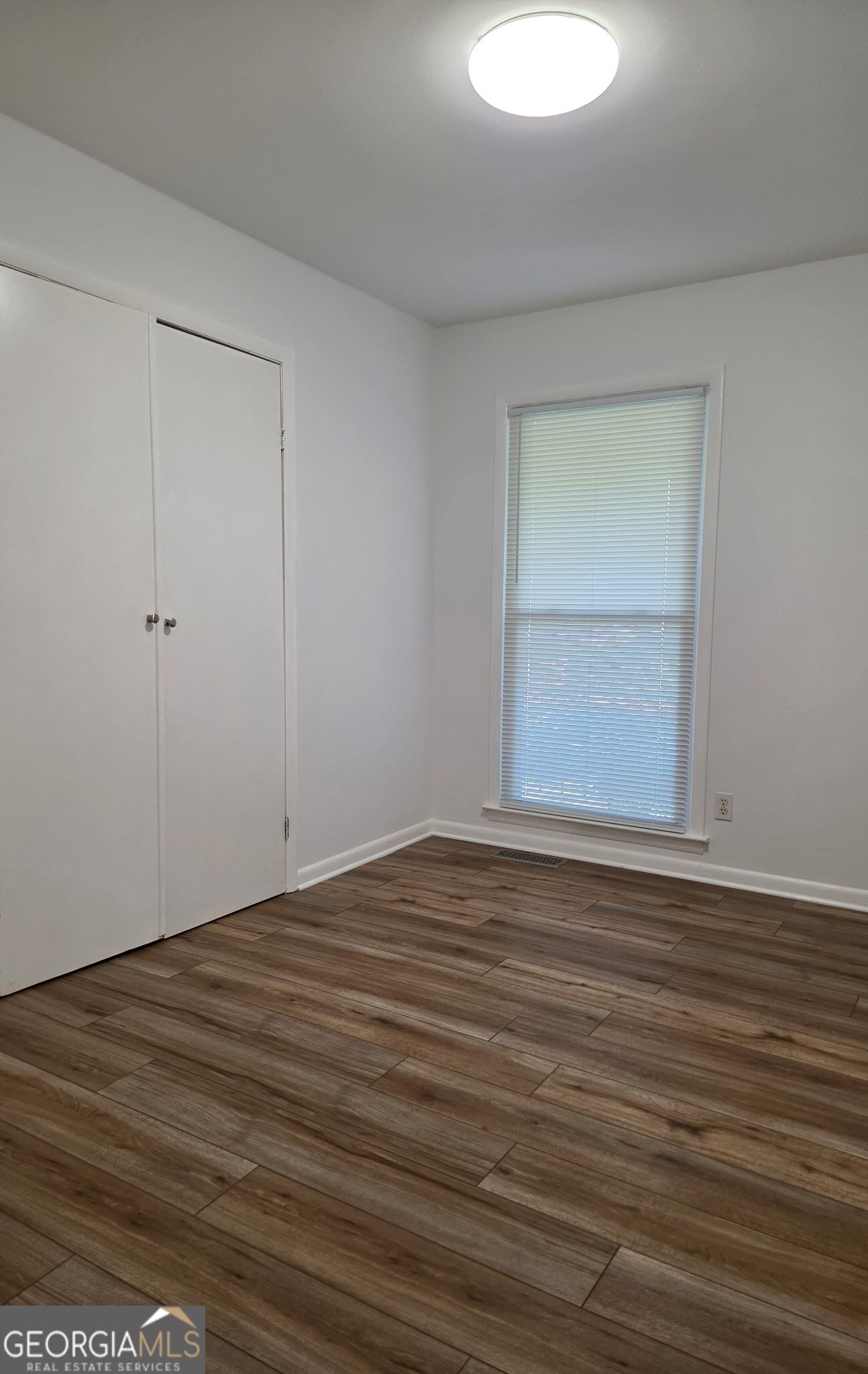 6458 Monica Drive Property Photo 4