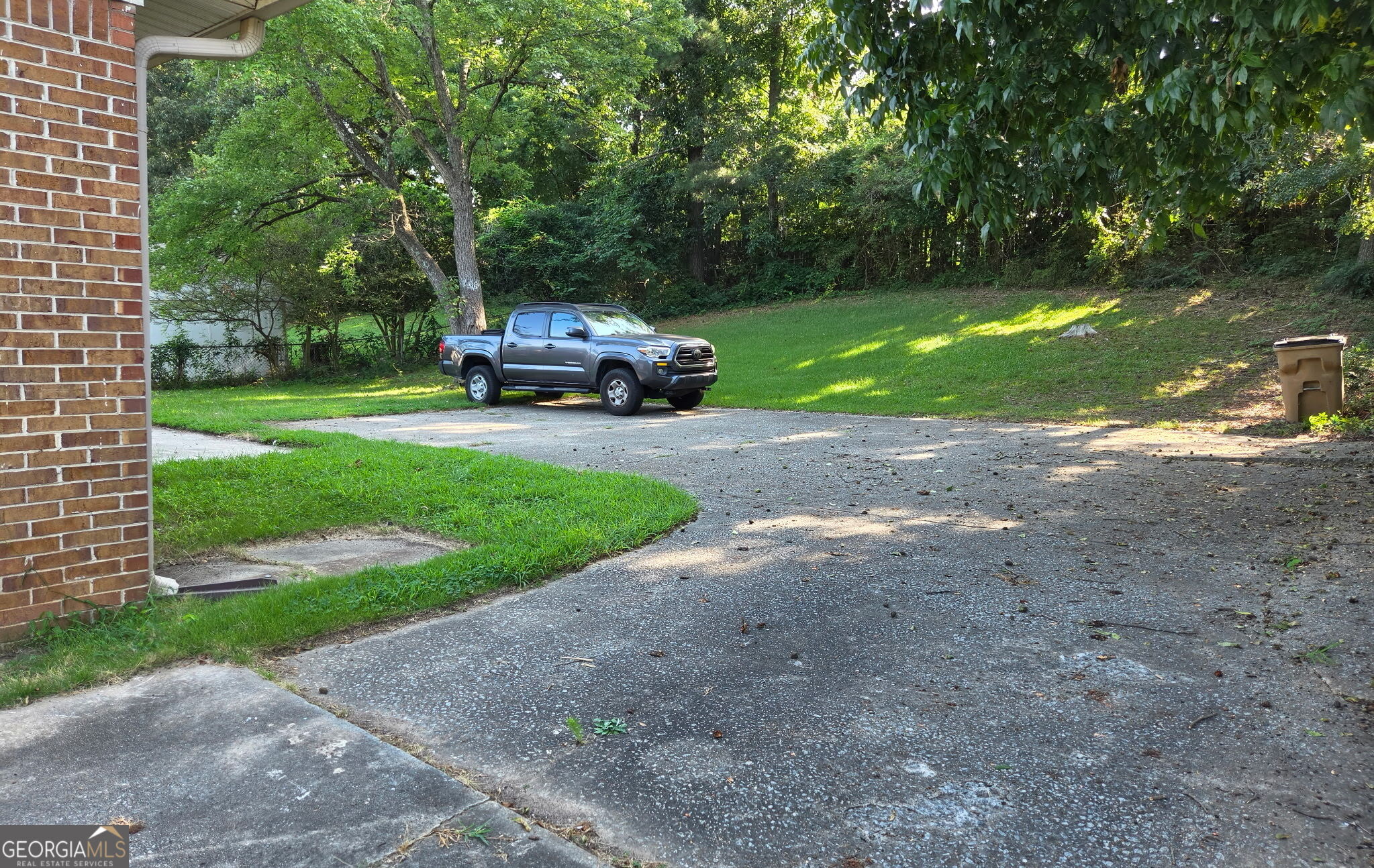 6458 Monica Drive Property Photo 15
