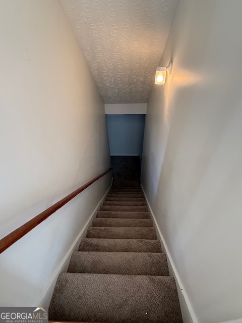 35 Chatsworth Circle Property Photo 19
