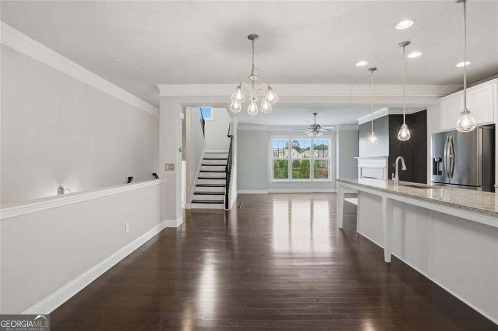 6428 Brookside Boulevard Se Property Photo 6