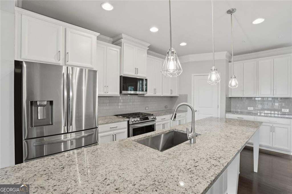 6428 Brookside Boulevard Se Property Photo 7