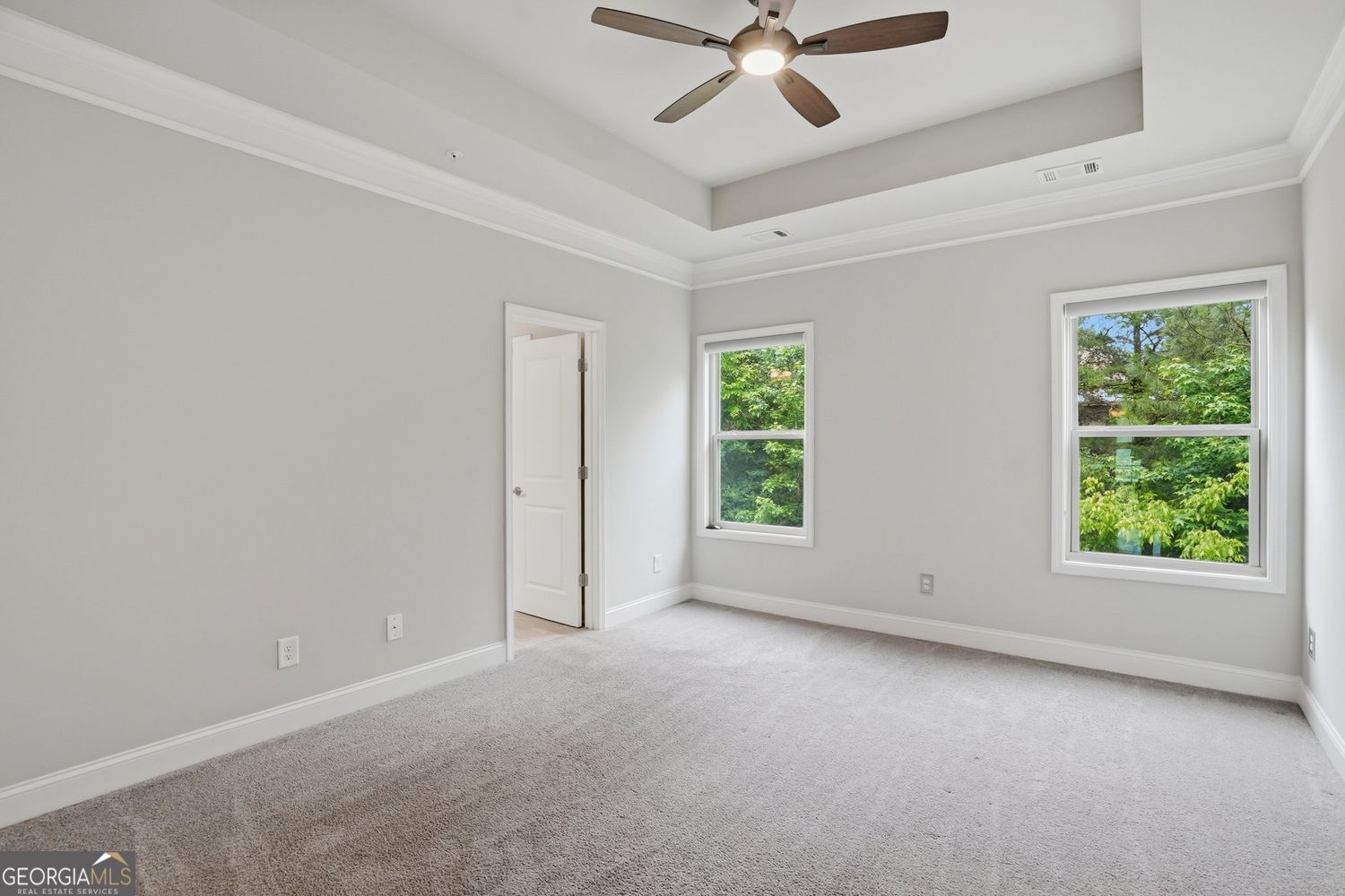 6428 Brookside Boulevard Se Property Photo 13