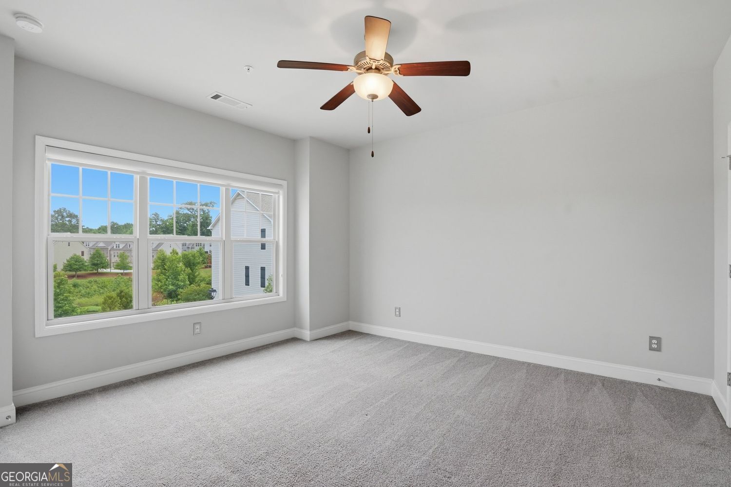 6428 Brookside Boulevard Se Property Photo 15