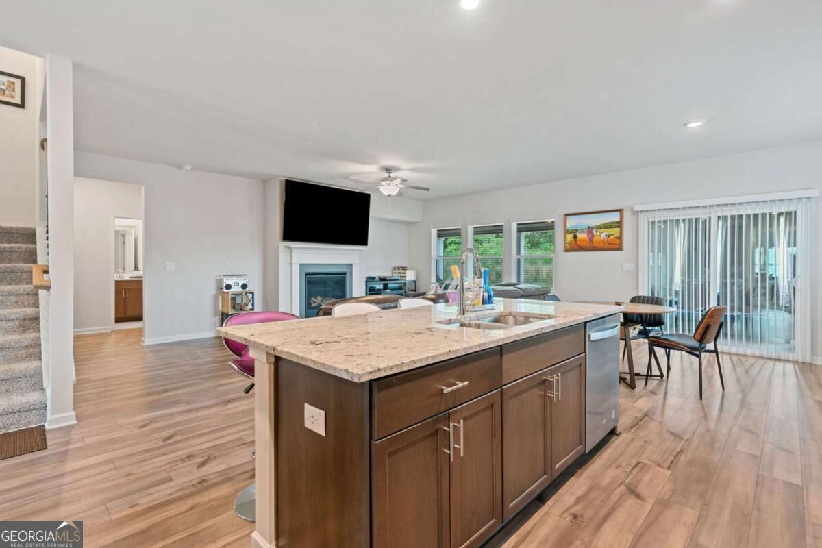 5911 Green Ash Court Property Photo 17