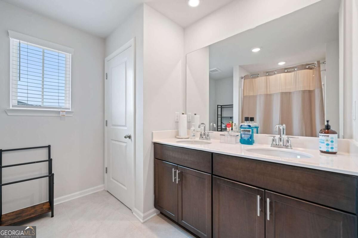 5911 Green Ash Court Property Photo 28