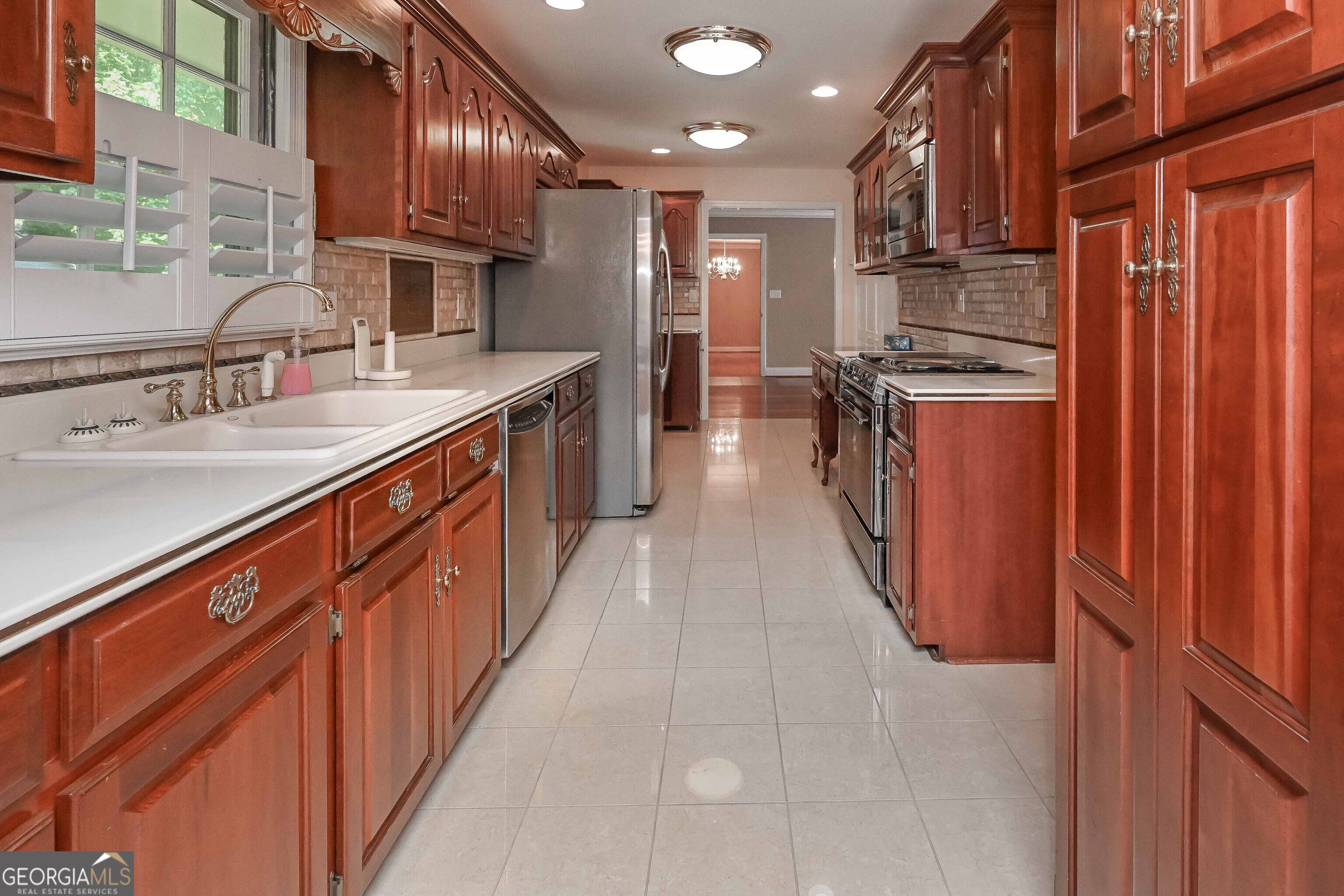 1830 Tara Circle Property Photo 8