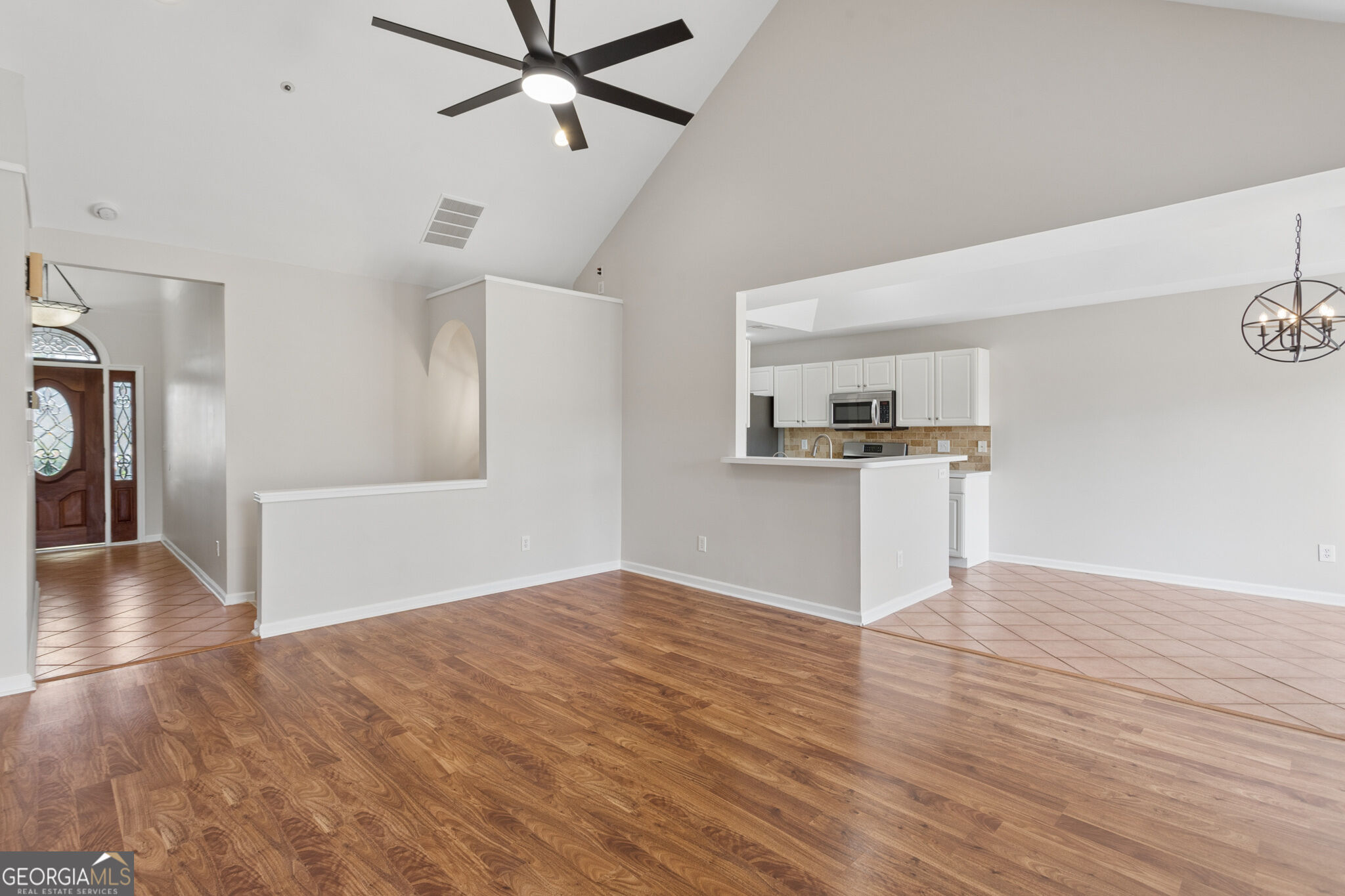 1433 Rosewood Creek Drive Property Photo 7