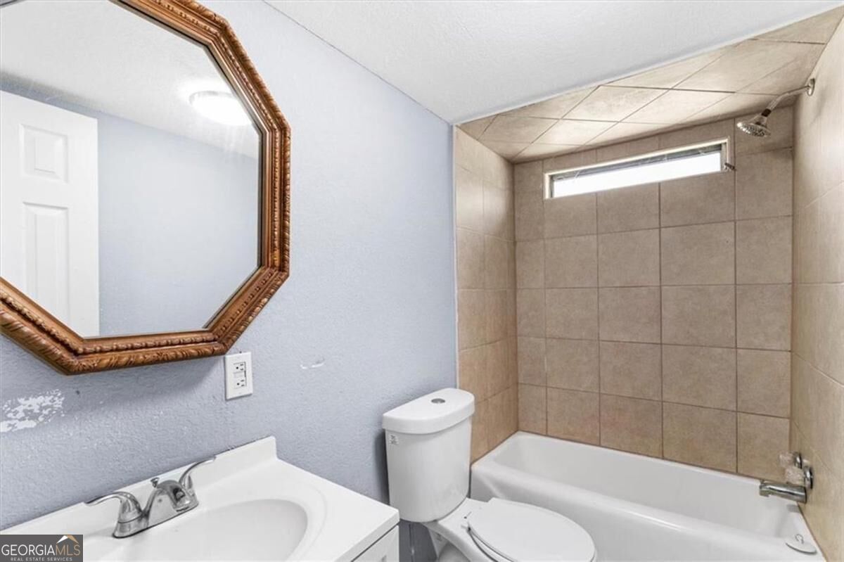 109 Webb Drive Ne Property Photo 24