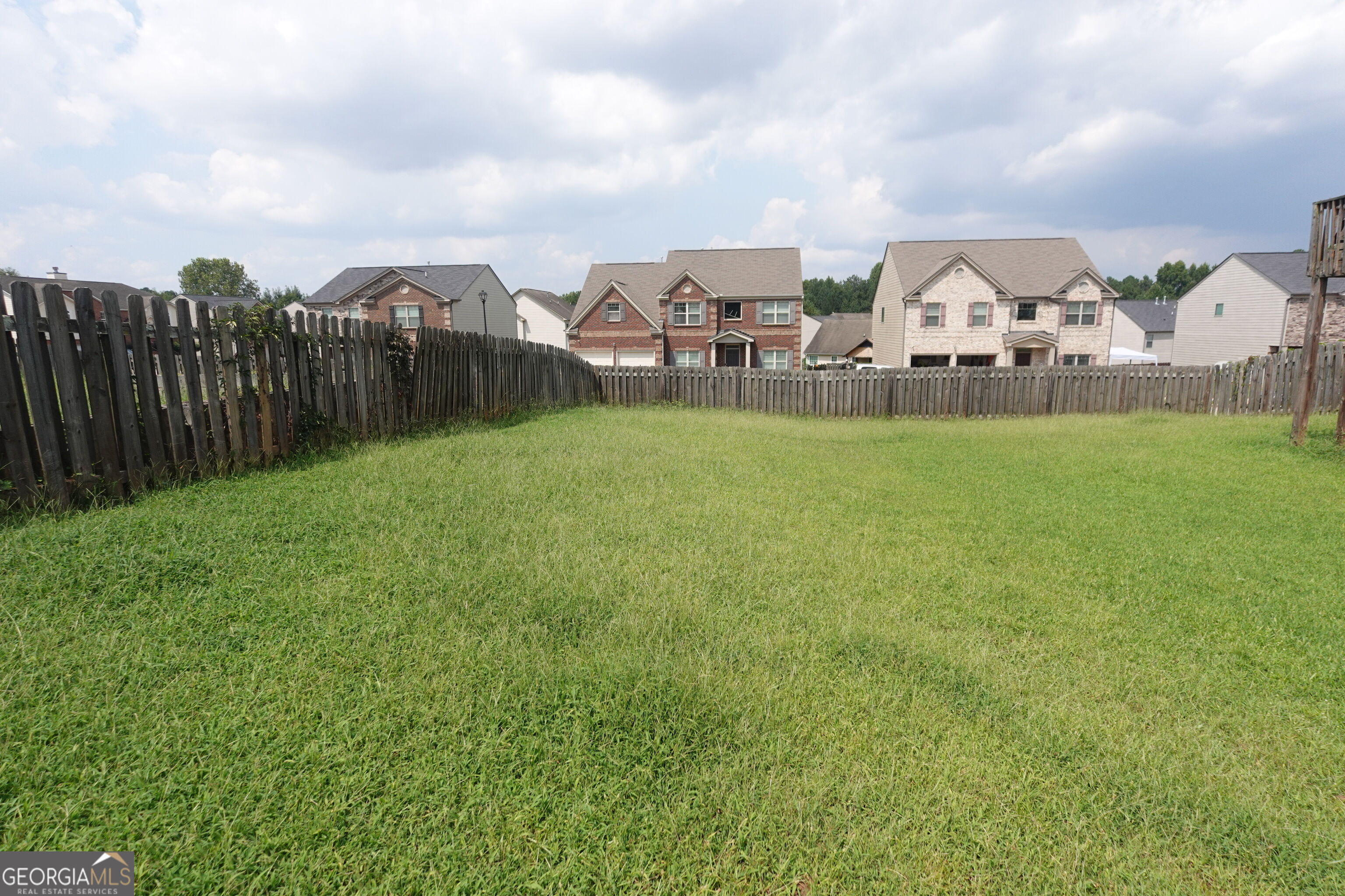 5943 Rex Ridge Court Property Photo 8