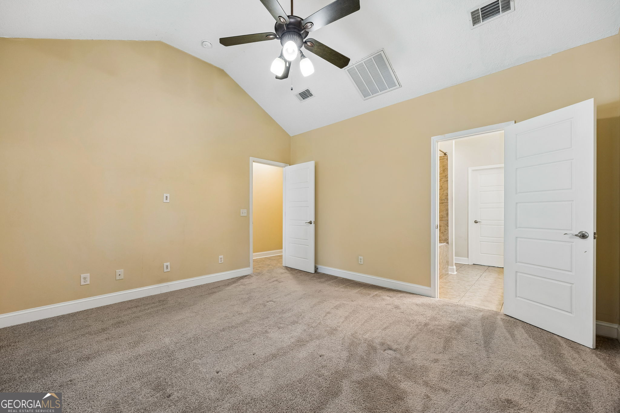 124 Brookshire Court Property Photo 18