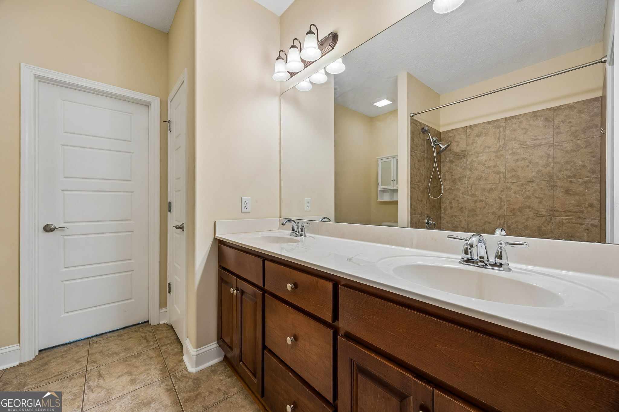 124 Brookshire Court Property Photo 19