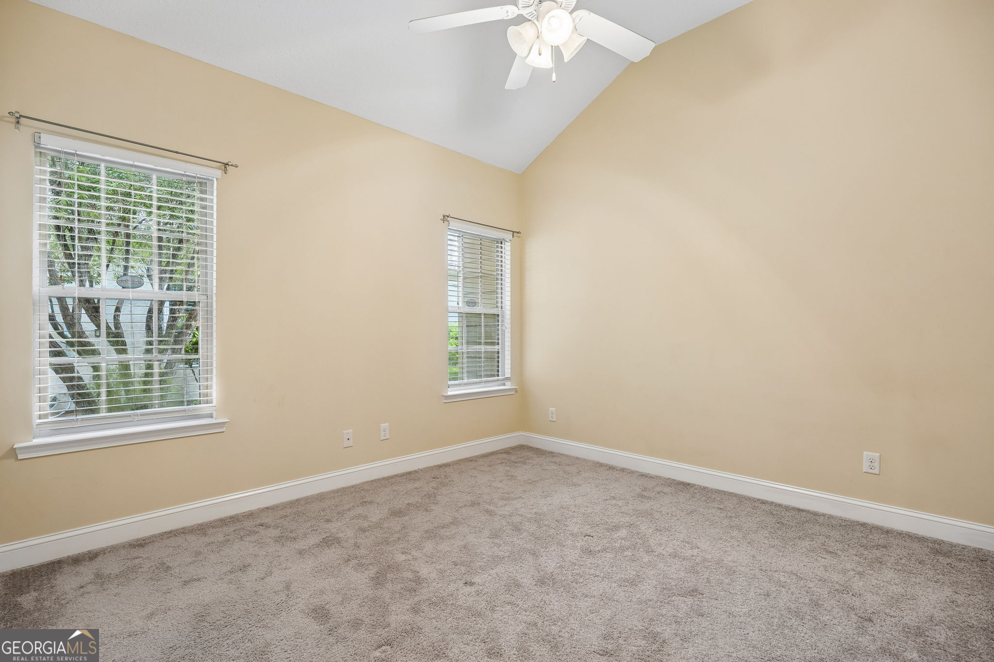 124 Brookshire Court Property Photo 22