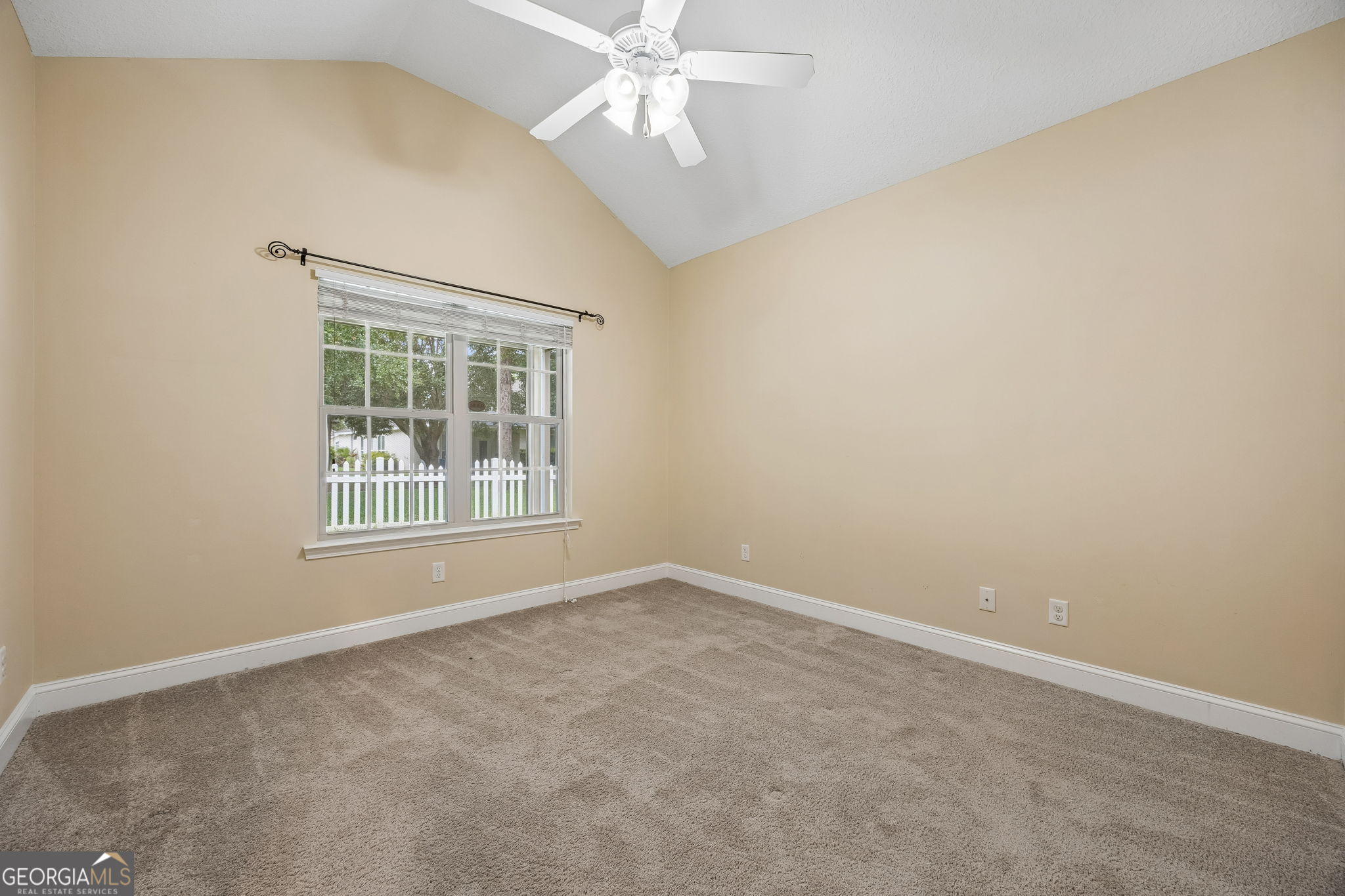 124 Brookshire Court Property Photo 25