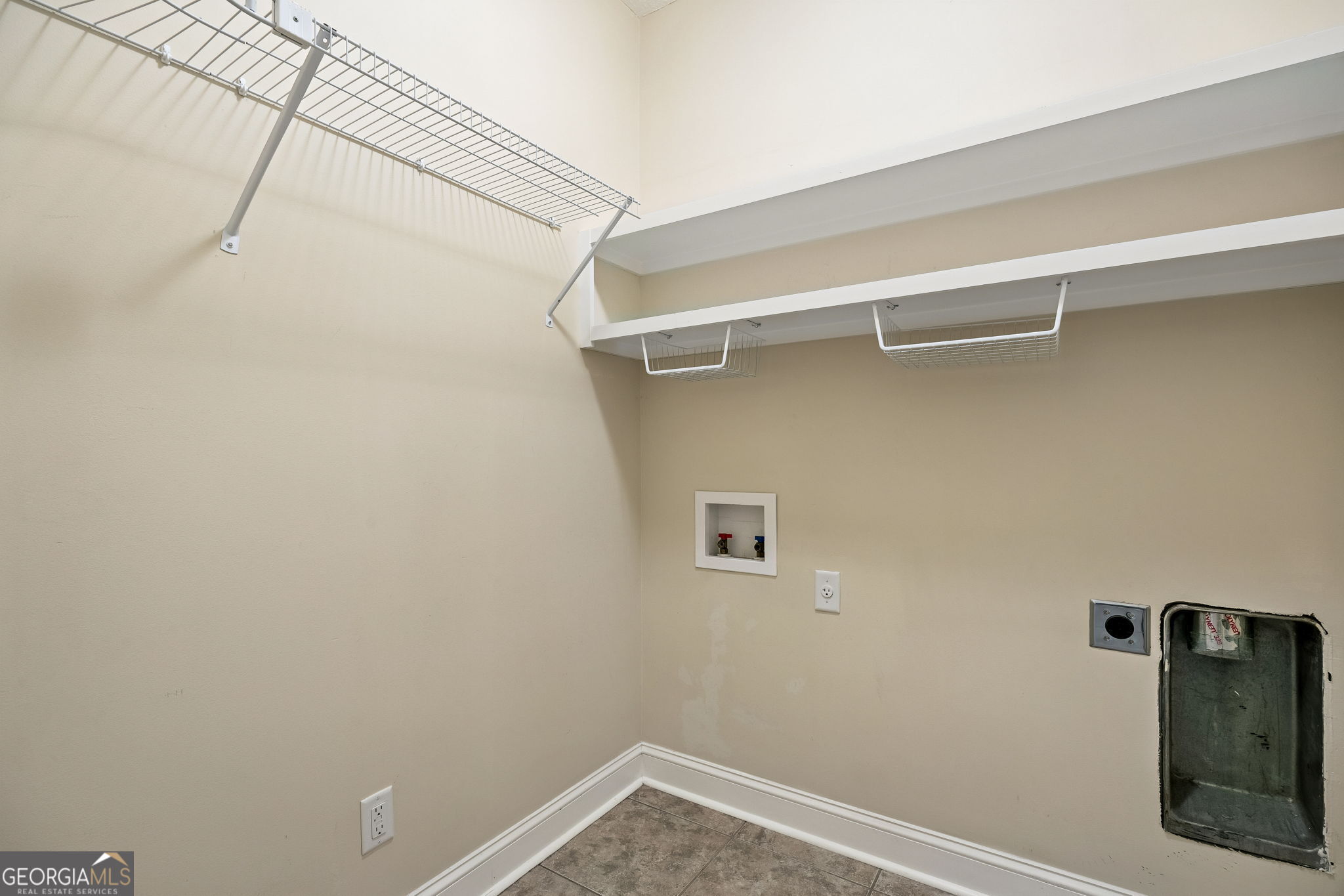 124 Brookshire Court Property Photo 27