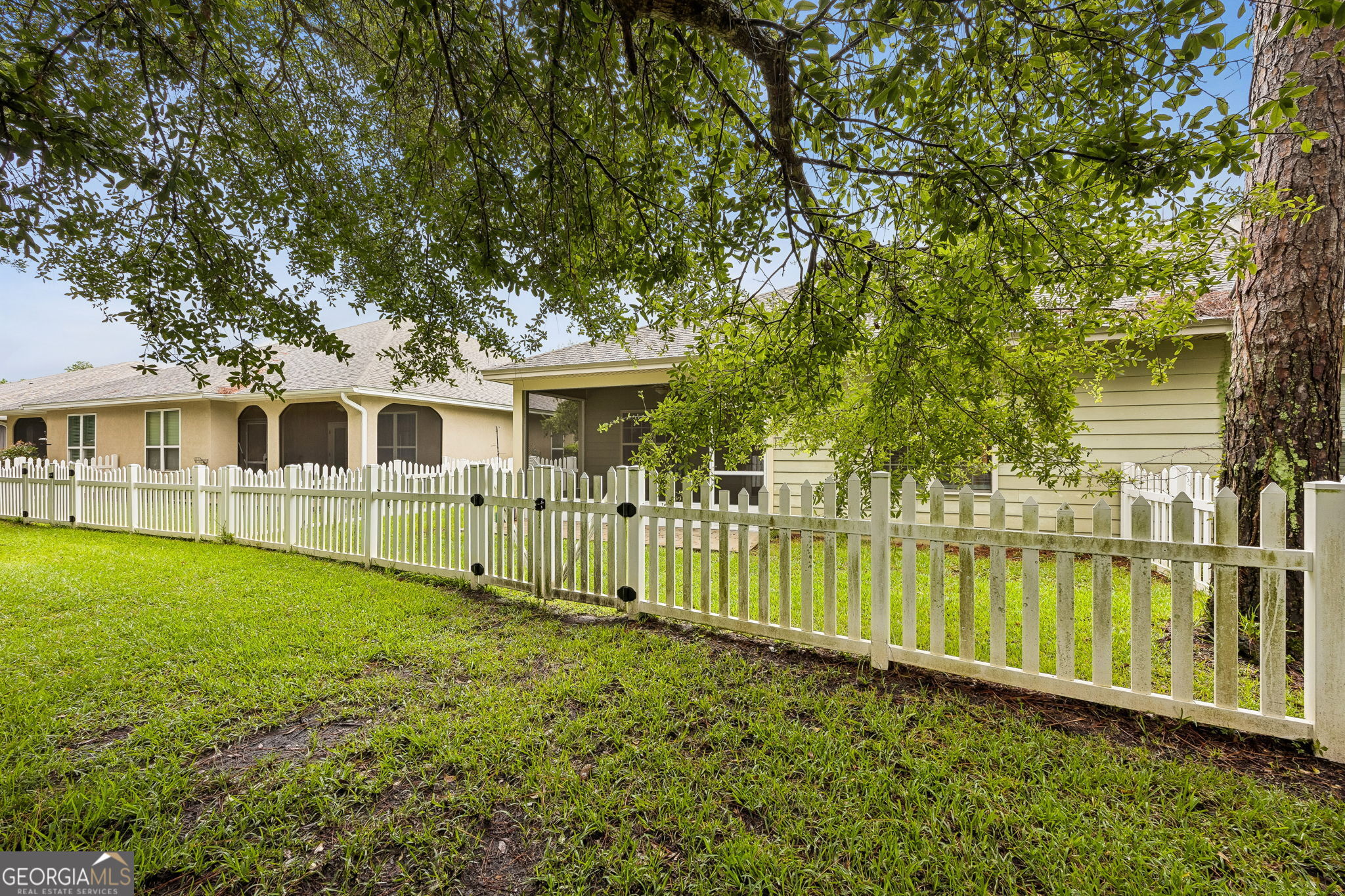 124 Brookshire Court Property Photo 34