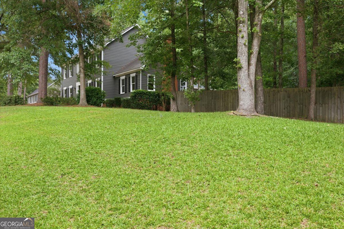 100 Trillium Terrace Property Photo 20
