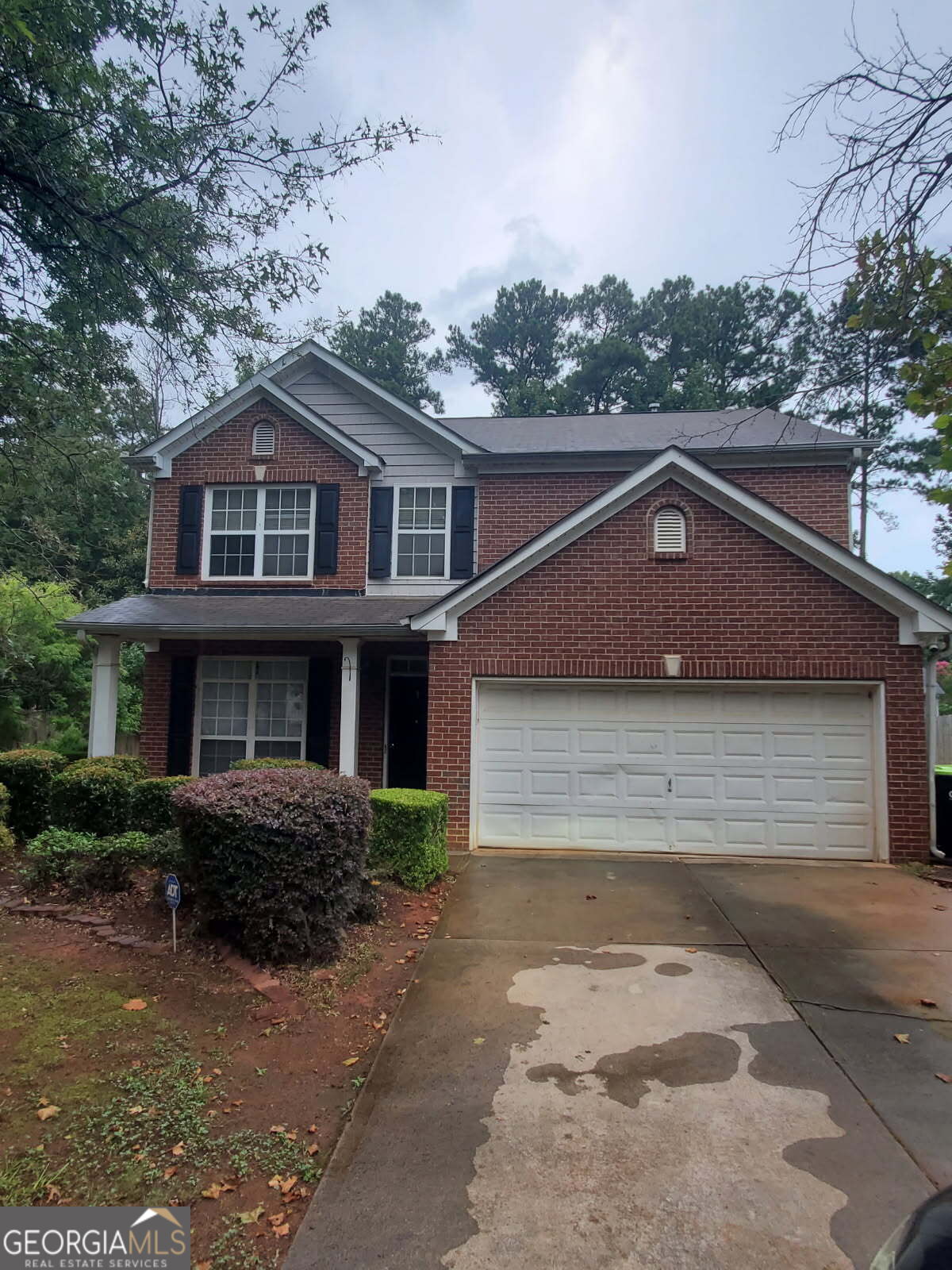 1031 Maple Leaf Drive Property Photo 2