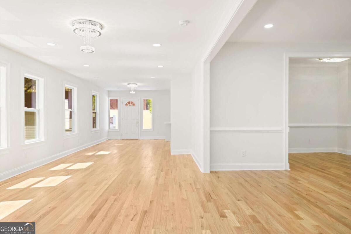 762 Bedford Oaks Drive Property Photo 12