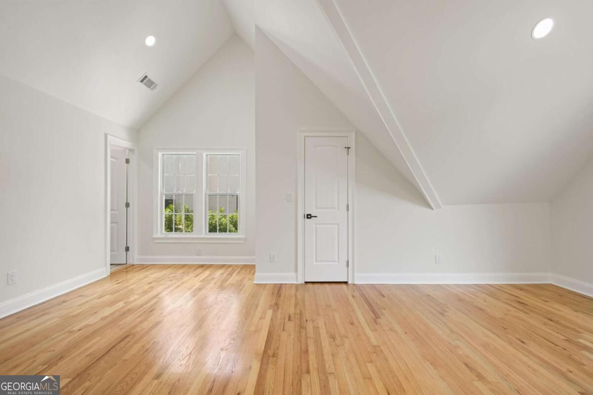 762 Bedford Oaks Drive Property Photo 30