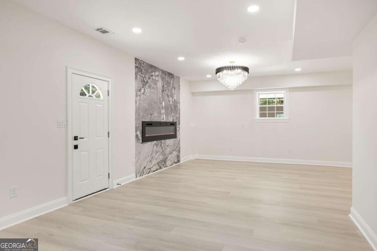 762 Bedford Oaks Drive Property Photo 41