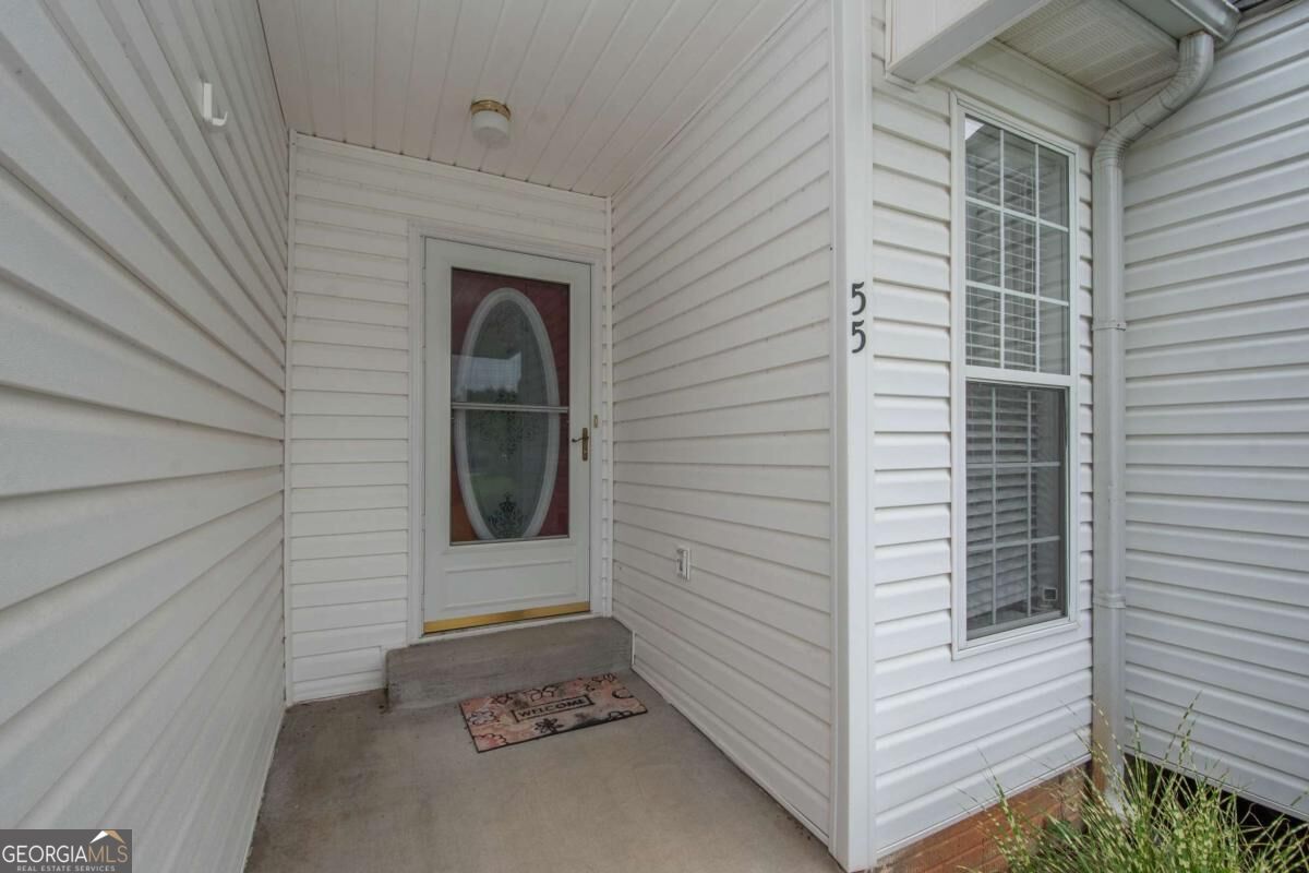 55 Woodrow Place Property Photo 5