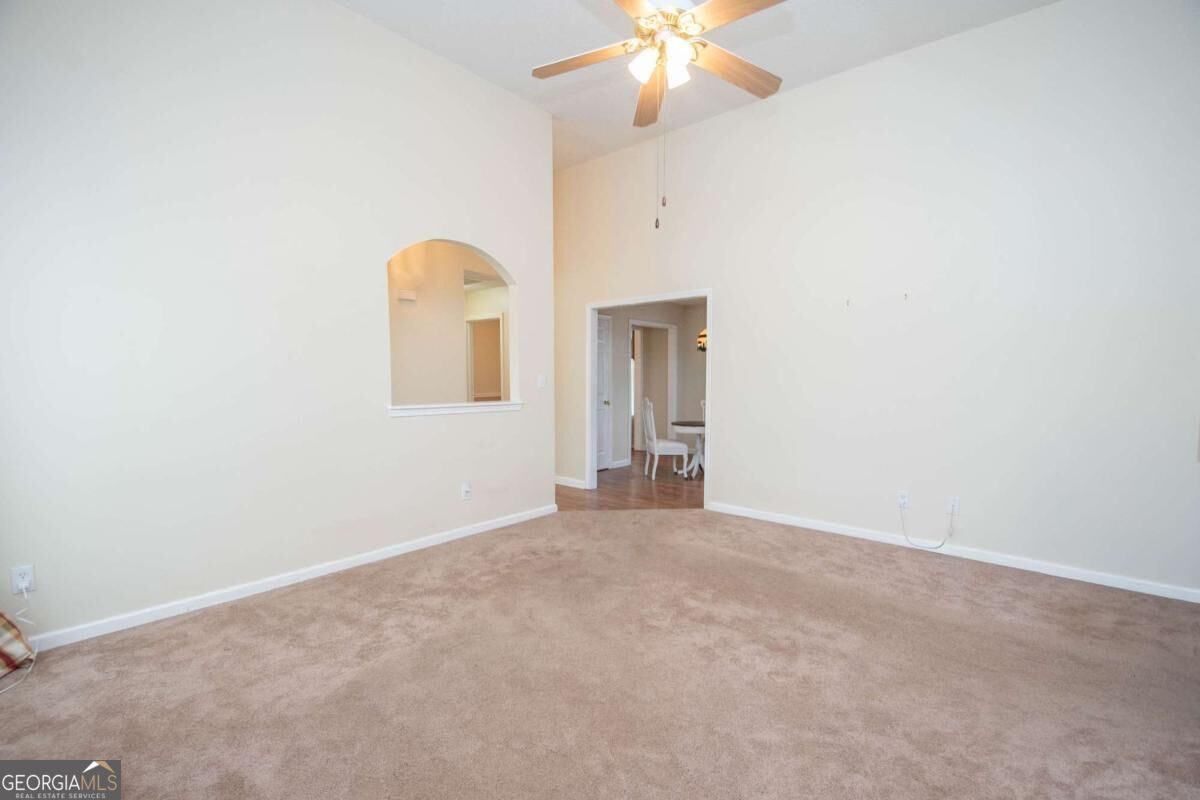 55 Woodrow Place Property Photo 8