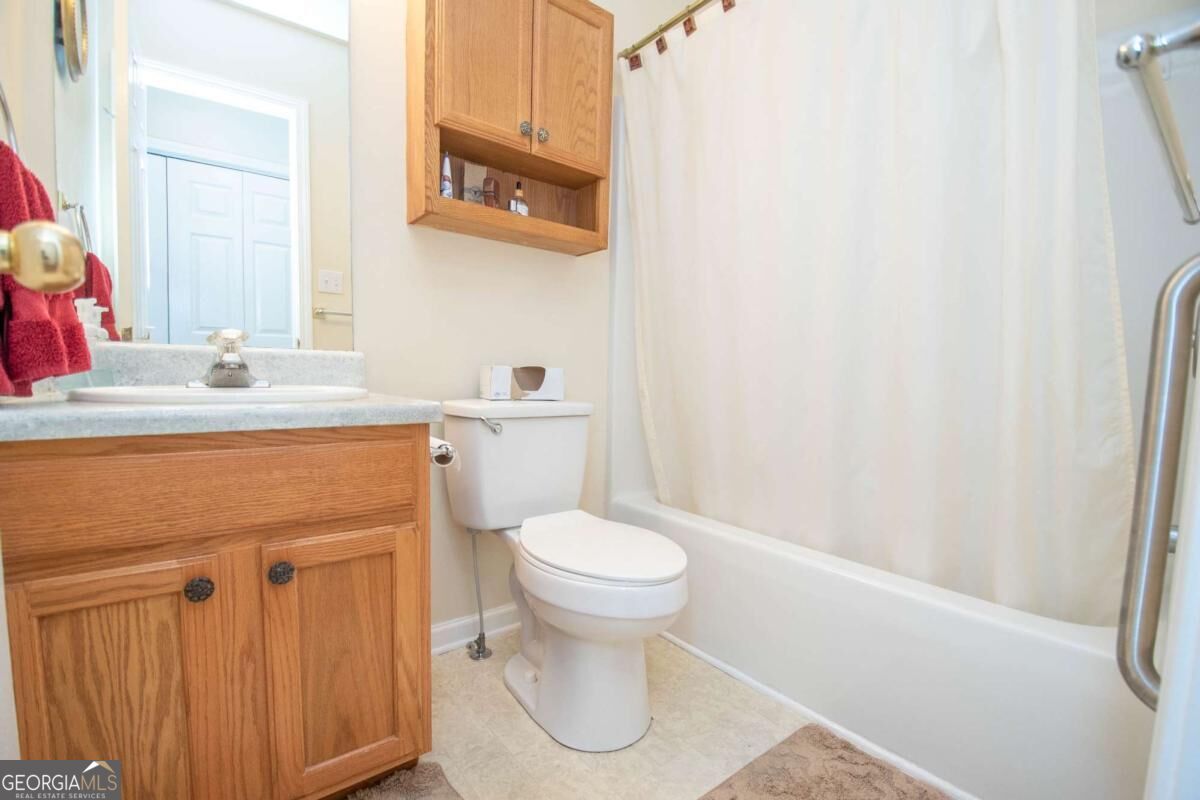 55 Woodrow Place Property Photo 27