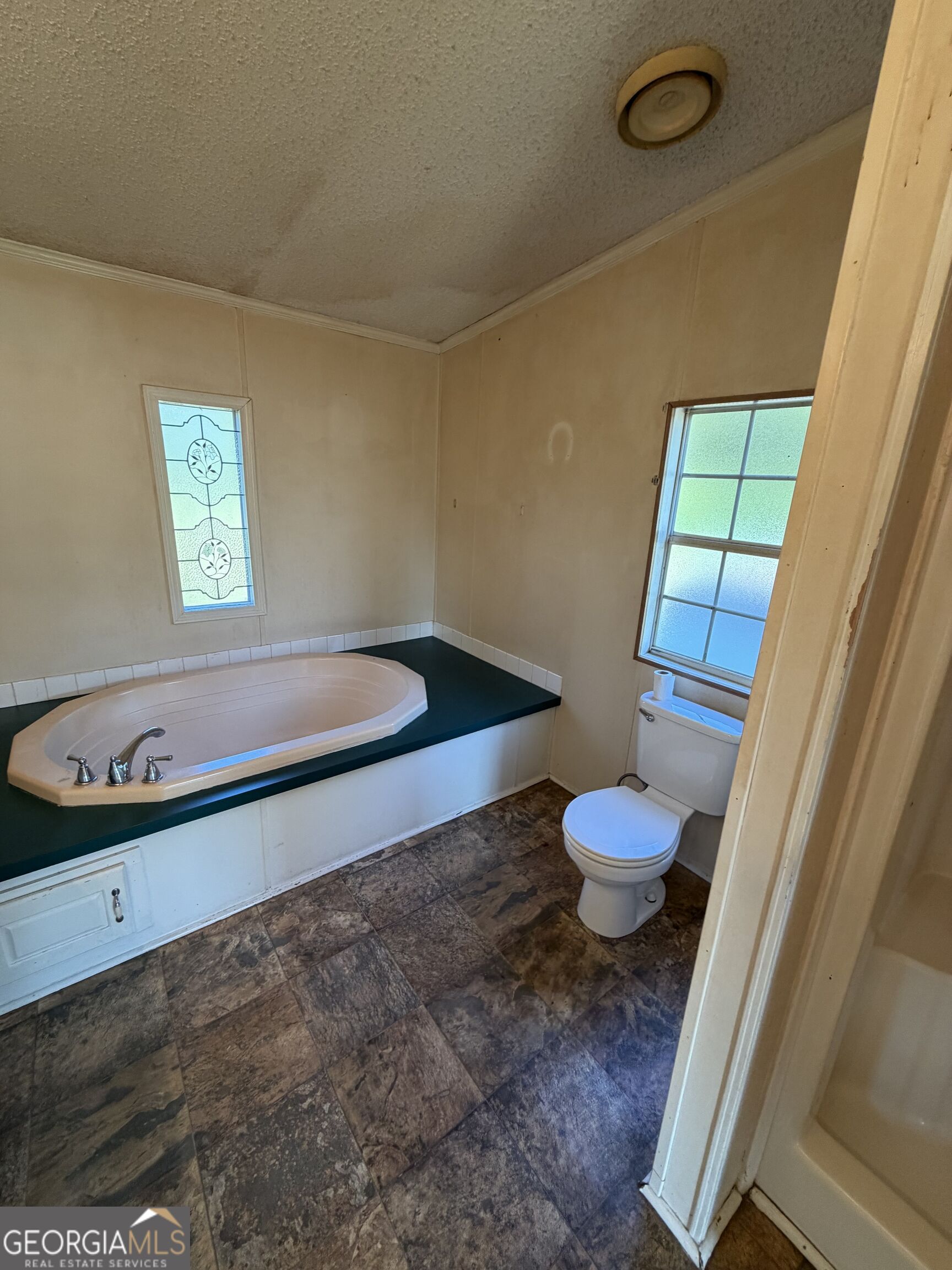 385 Dean Road Property Photo 11