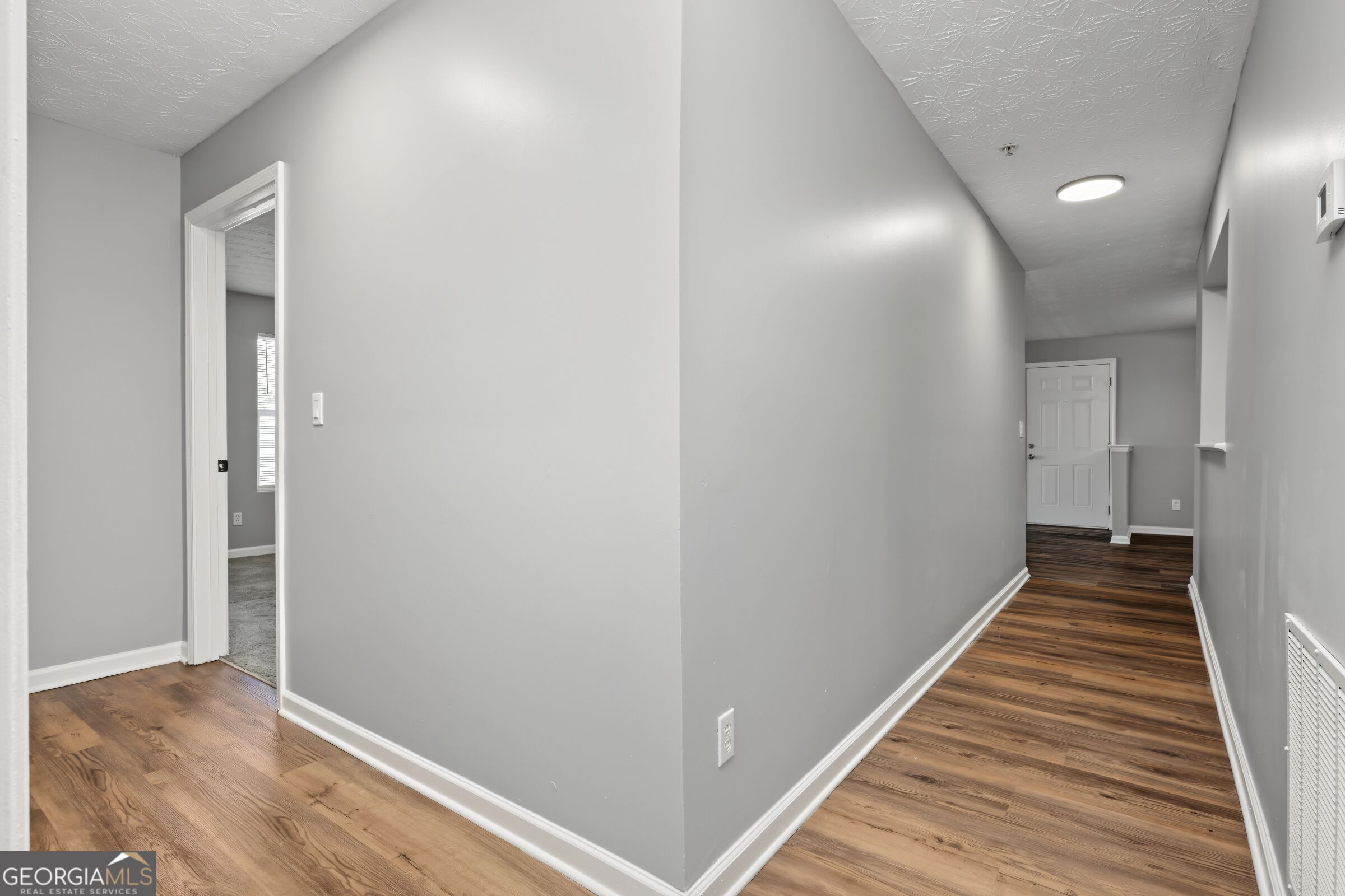 9302 Fairington Ridge Circle Property Photo 17