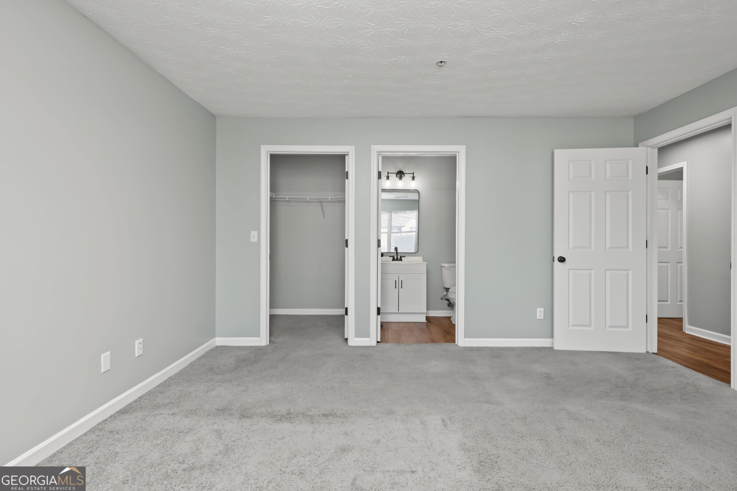 9302 Fairington Ridge Circle Property Photo 28