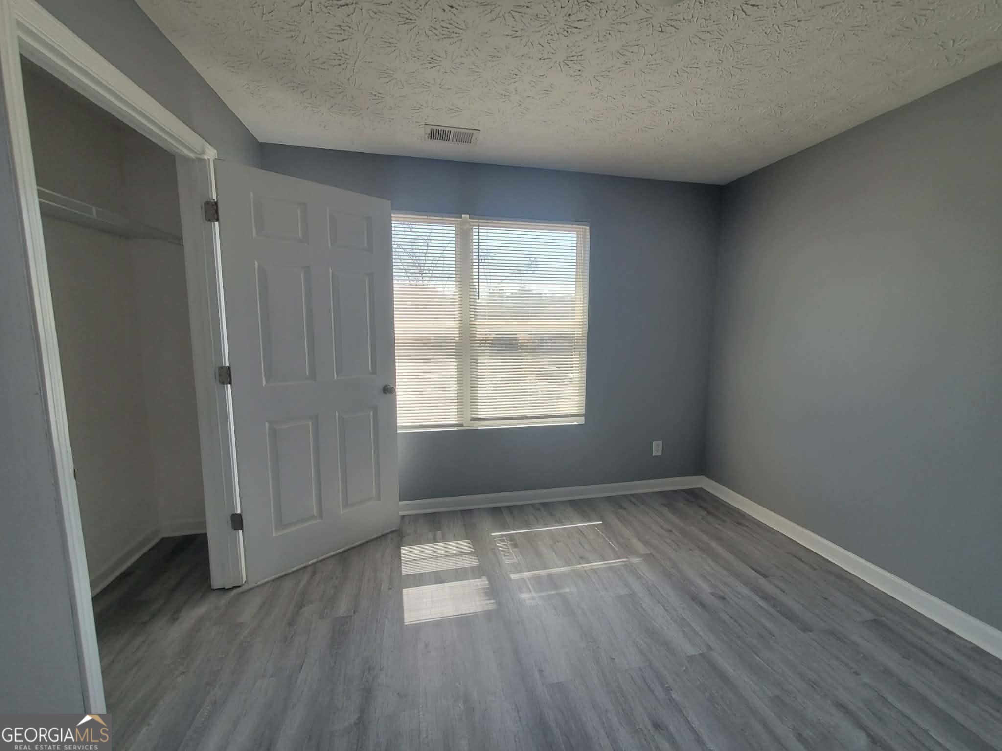17301 Waldrop Cove Property Photo 14