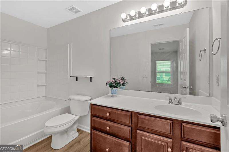 2555 Flat Shoals Road # 1104 Property Photo 17