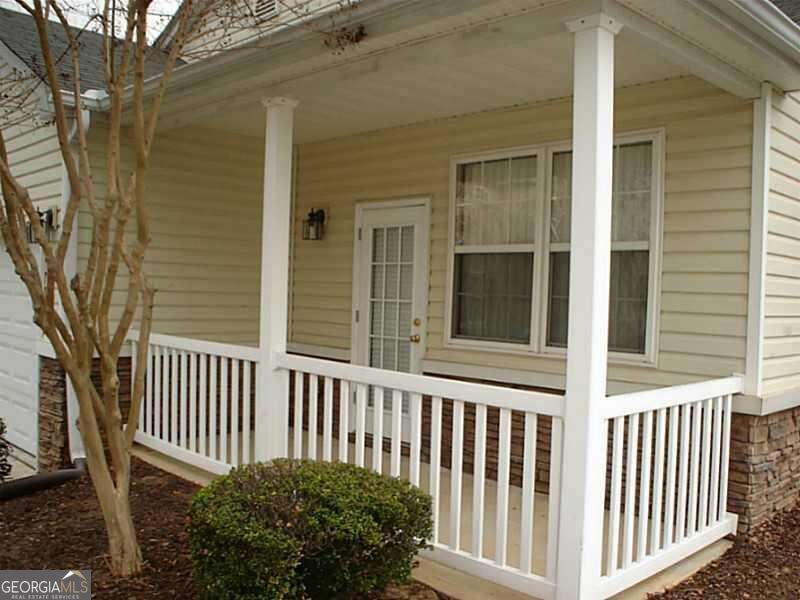 972 Windcroft Circle Nw Property Photo 6