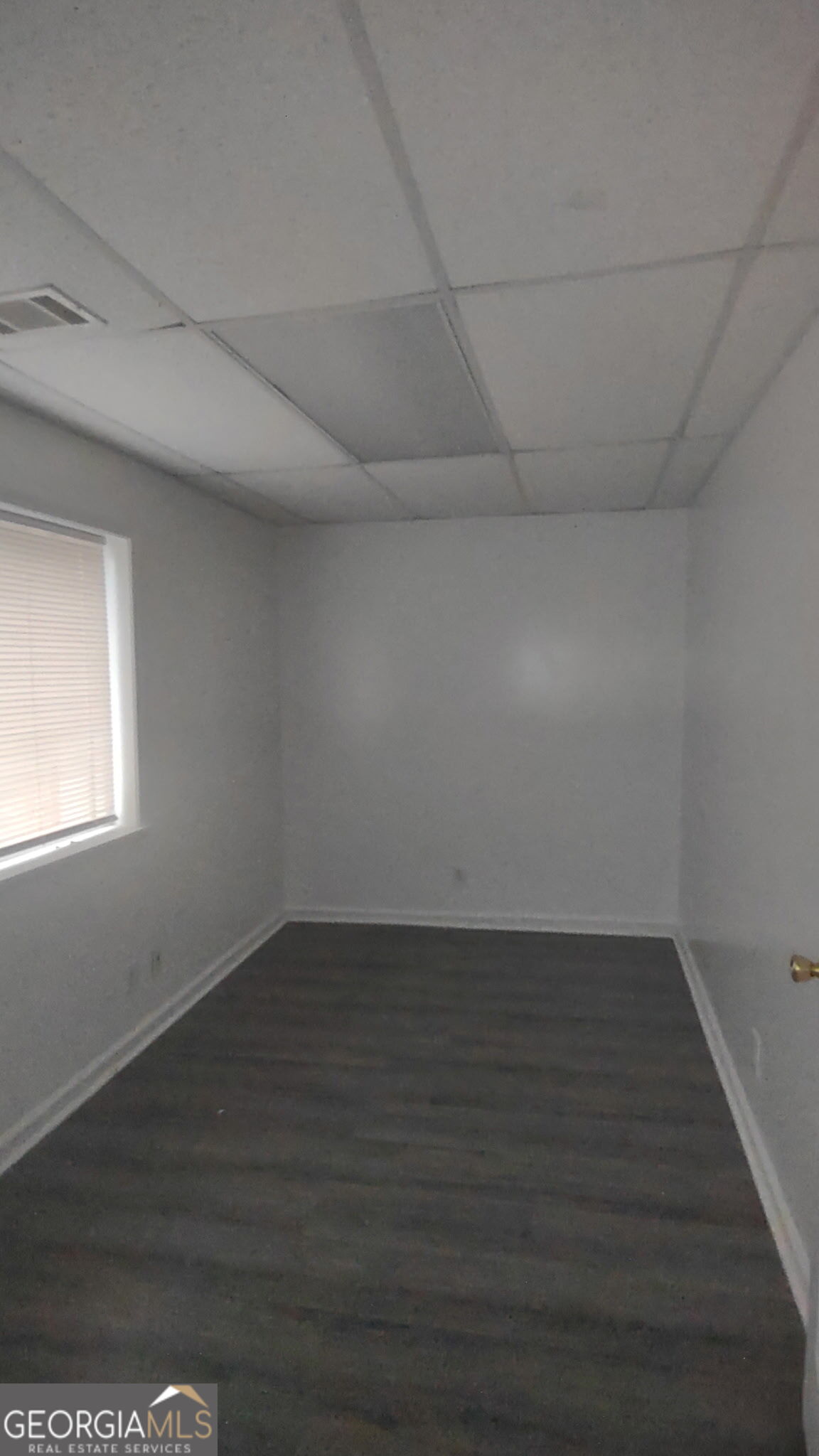 274 N Main Street # B Property Photo 3