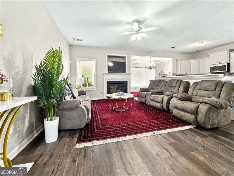 1641 Austin Meadows Drive Property Photo 6