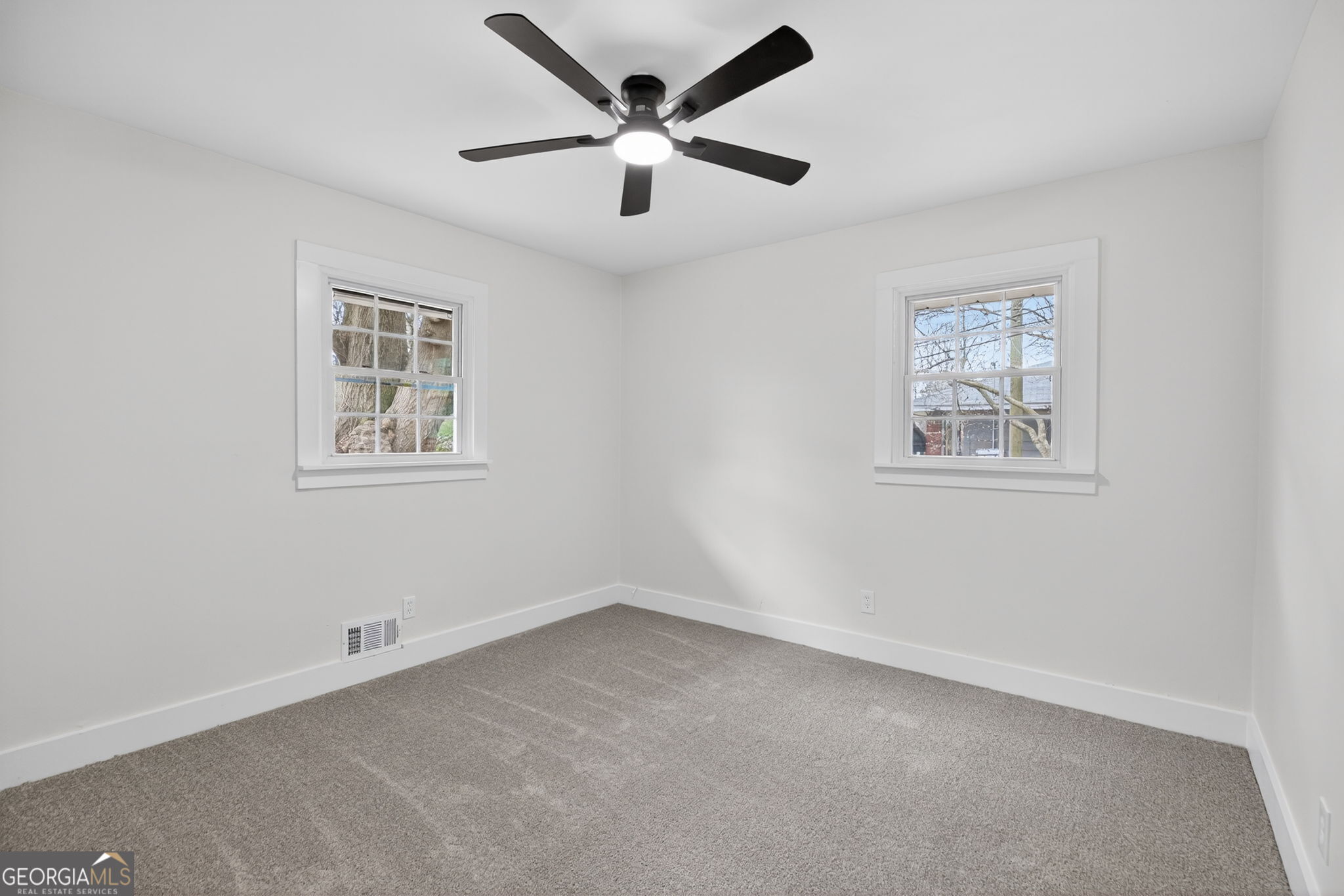 926 Green Valley Road Sw Property Photo 13