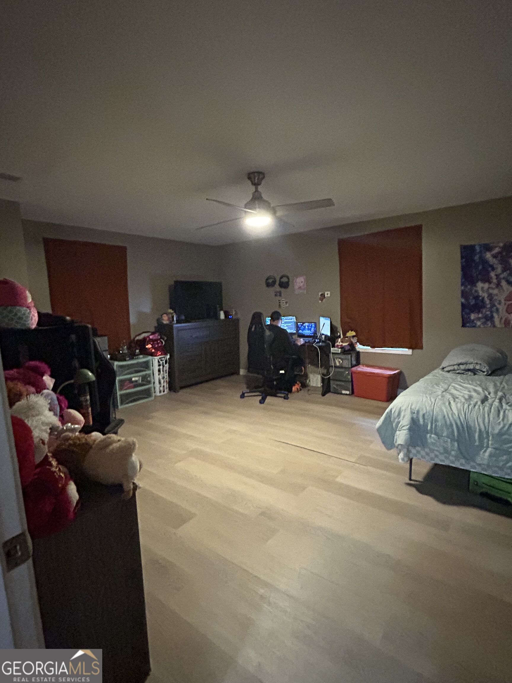 1123 Scotland Avenue Property Photo 2