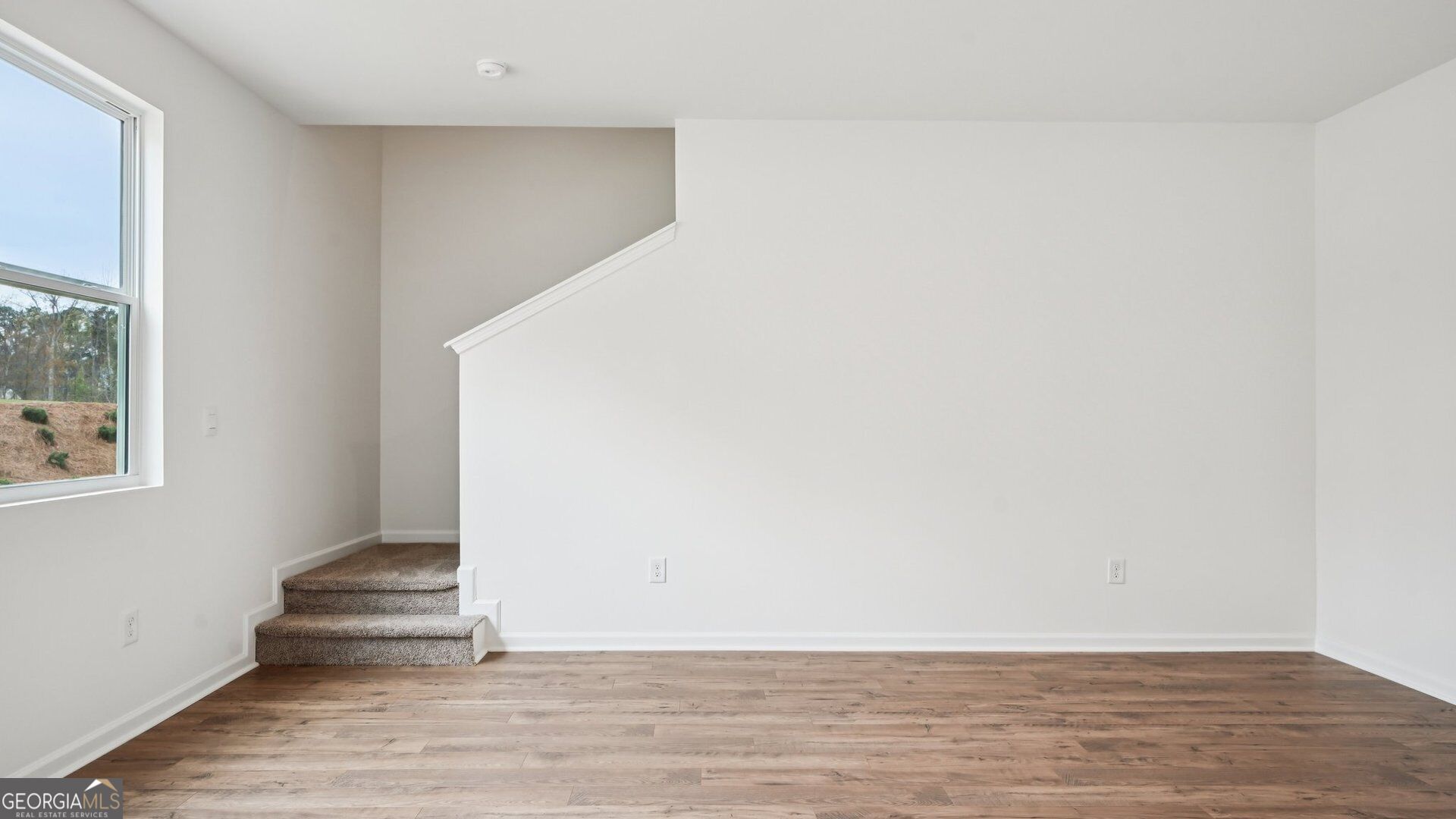 2666 Alderbrook Court Property Photo 6