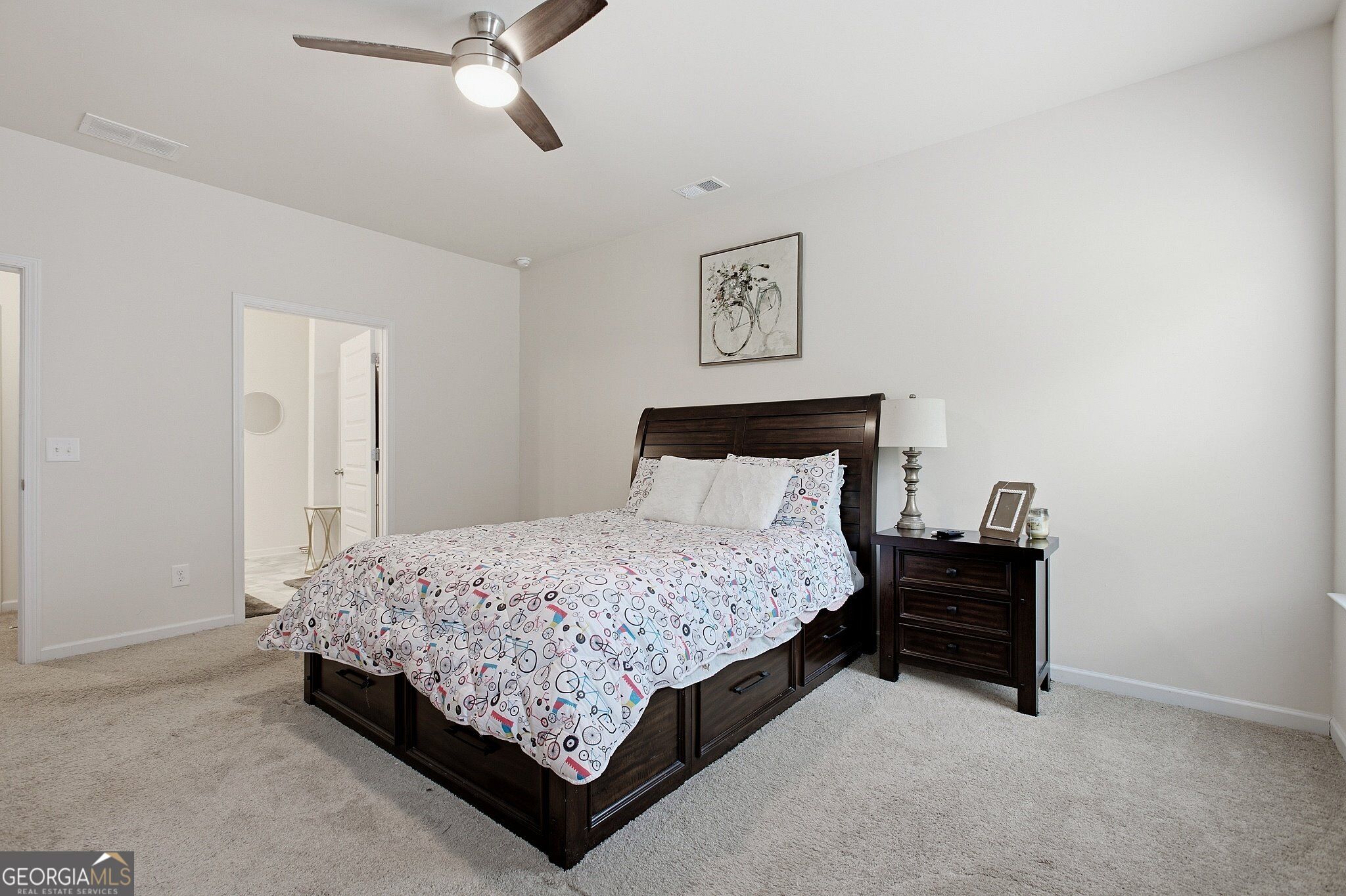 62 Royal Oak Drive Ne Property Photo 14