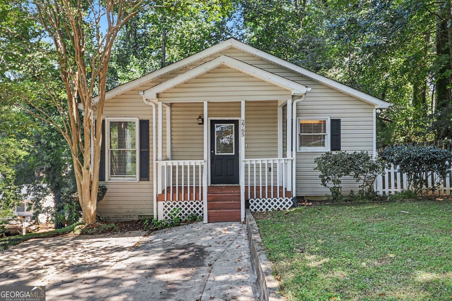 2765 Poplar Lane Property Photo 1
