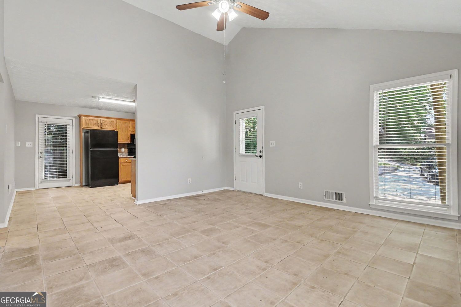2765 Poplar Lane Property Photo 7