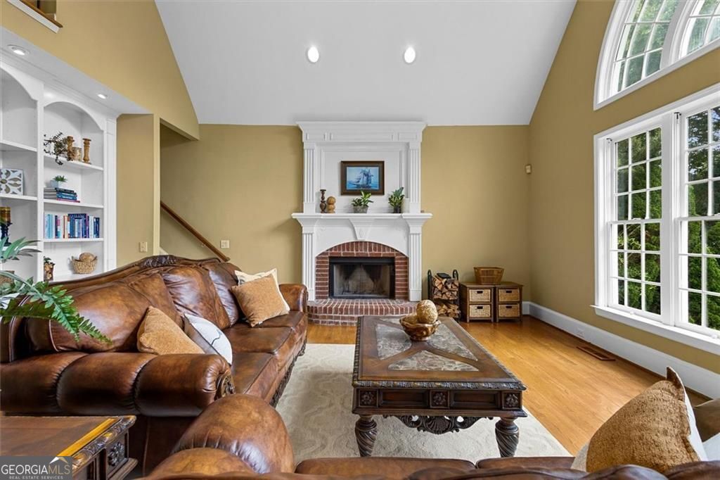 210 York Town Circle Property Photo 25