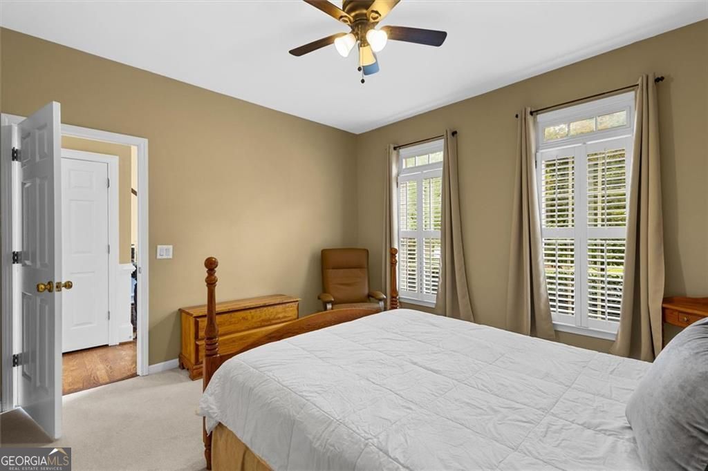210 York Town Circle Property Photo 30