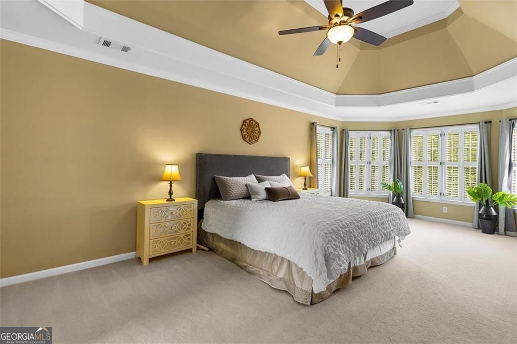 210 York Town Circle Property Photo 32