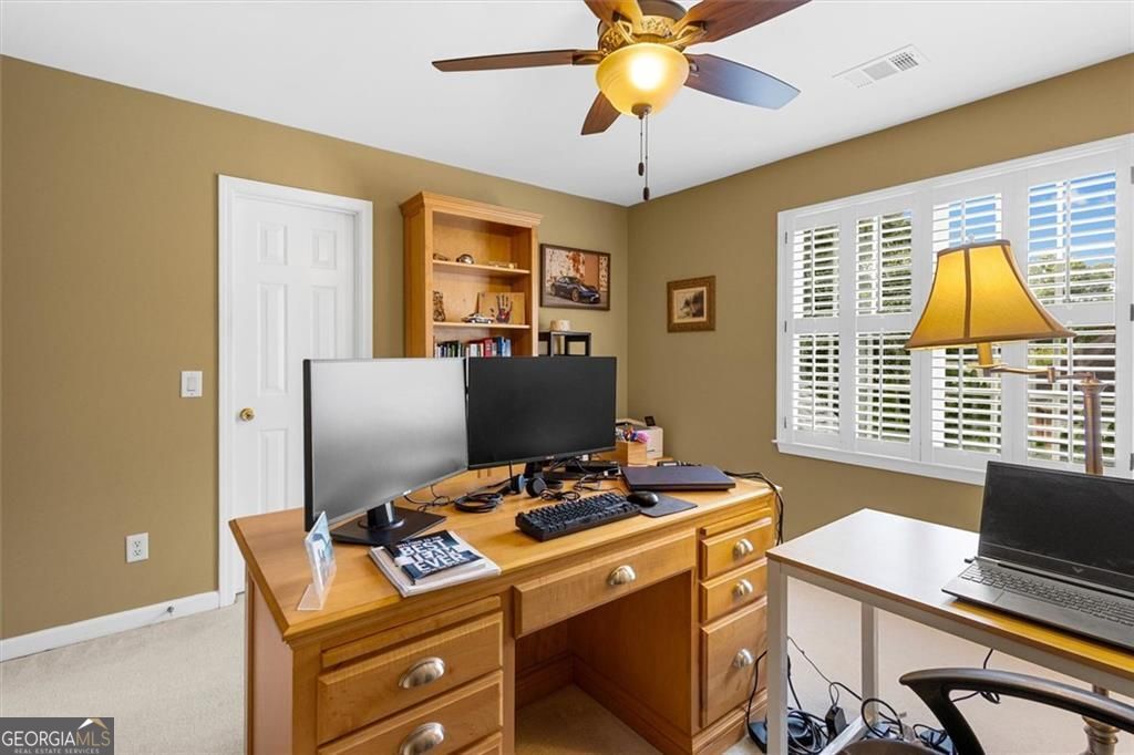 210 York Town Circle Property Photo 43