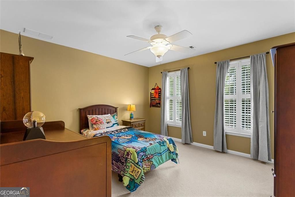 210 York Town Circle Property Photo 45