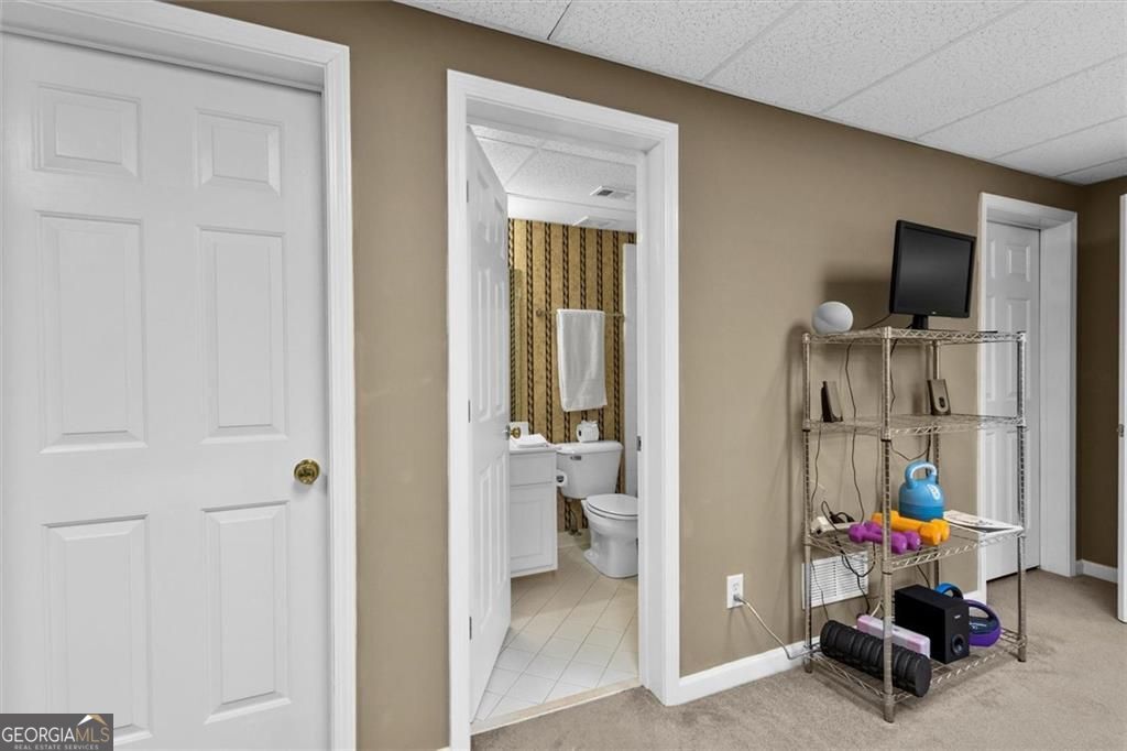 210 York Town Circle Property Photo 61