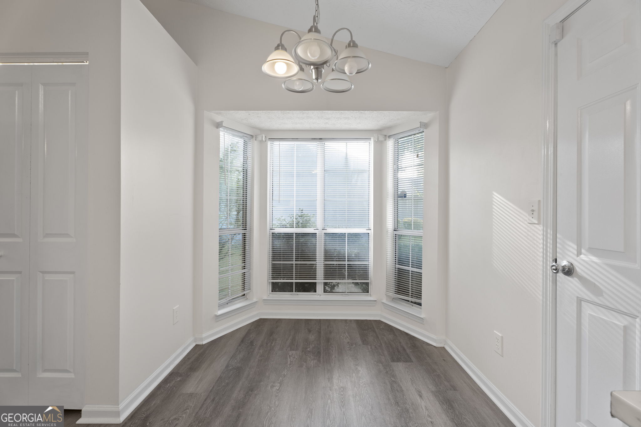 10952 Morning Dove Drive Property Photo 12