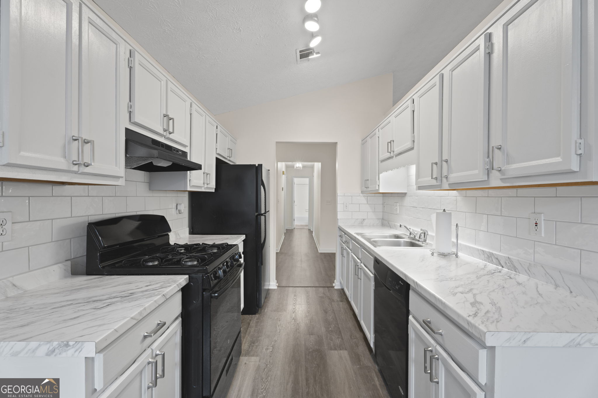 10952 Morning Dove Drive Property Photo 15
