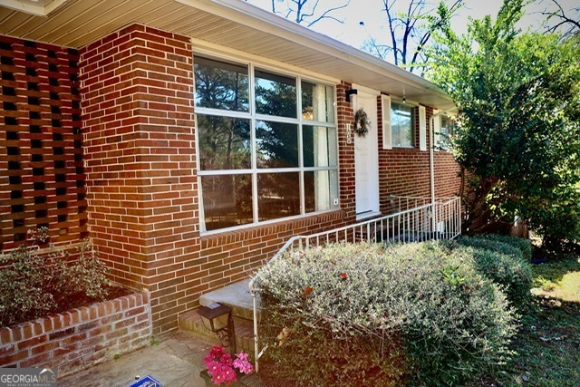 100 Brett Avenue Property Photo 6